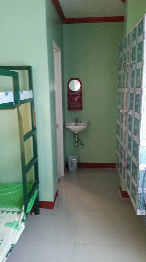 Rms Travellers Inn Poro Bagian luar foto
